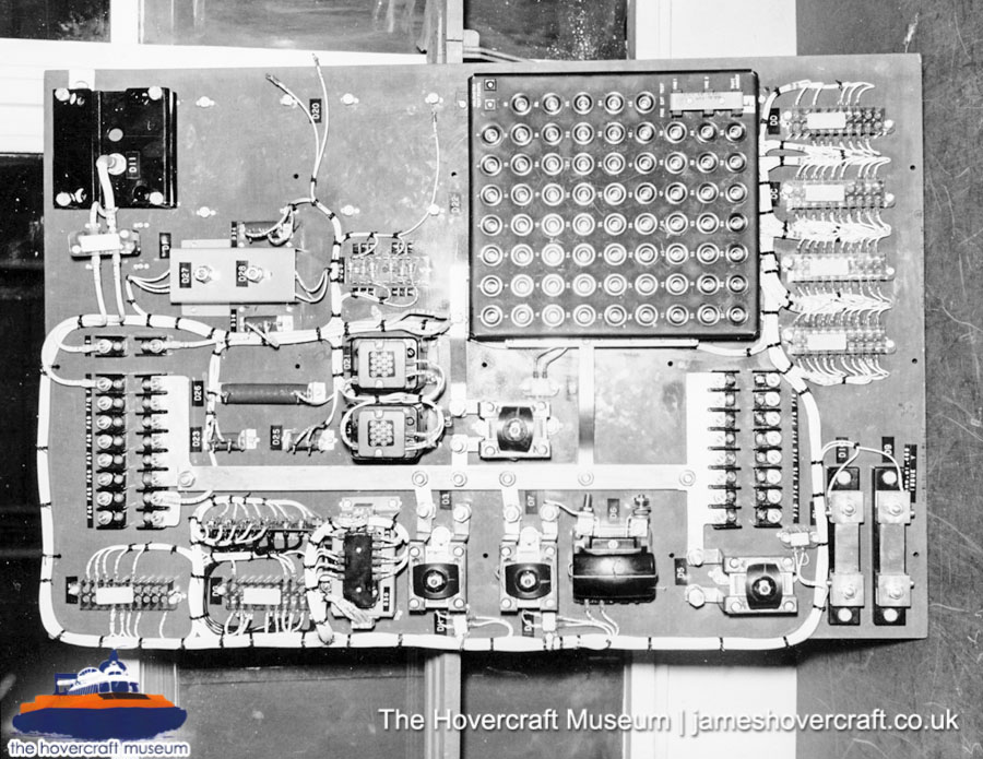 SRN6 close-up details - Circuitry (credit: The Hovercraft Museum Trust).